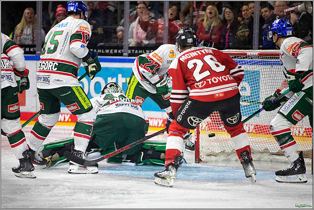PENNY DEL; Koelner Haie- Augsburger Panther; Koeln, 20.12.2022